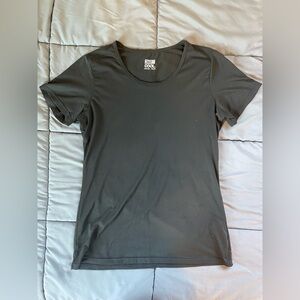 32 Degrees Tshirt